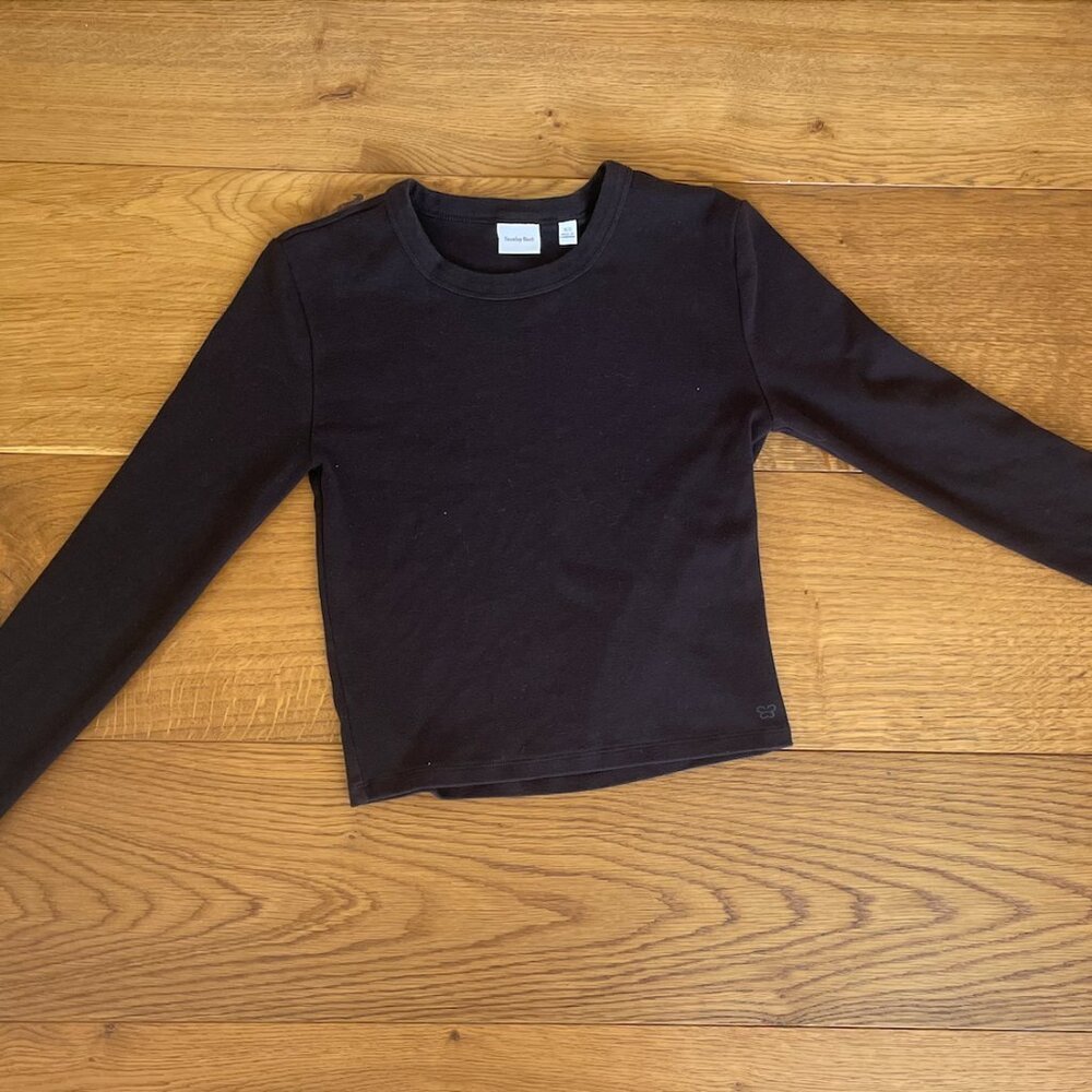 Aritzia - Sunday Best Long Sleeve